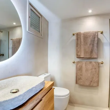 An With An Ocean View Апартаменты